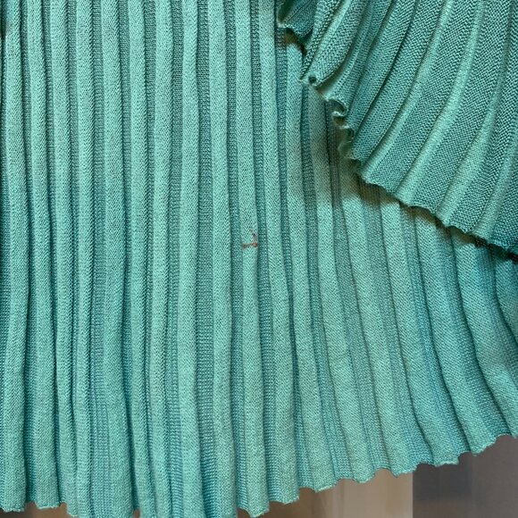 Angel of the North Cardigan - Picture 2 of 5